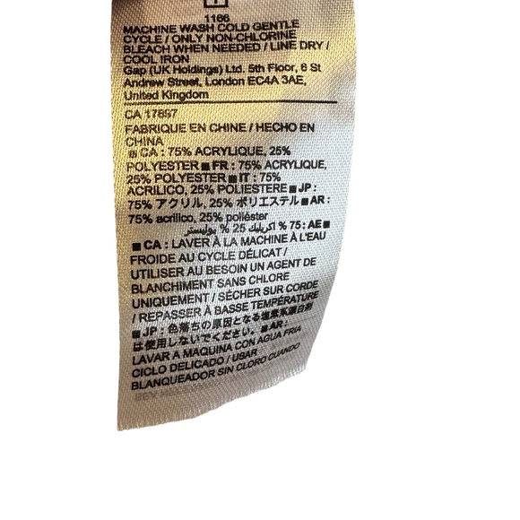 Gap Scarf Womens Fringe Soft wrap Knit Striped Gray White - Picture 6 of 7